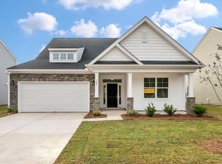 126 Shingle Oak Dr, Moncks Corner, SC 29461