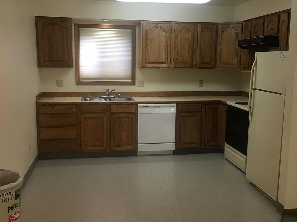 1st image of 2607 Topaz Ave