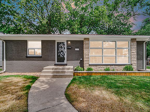 2nd image of 2845 Parkway Dr