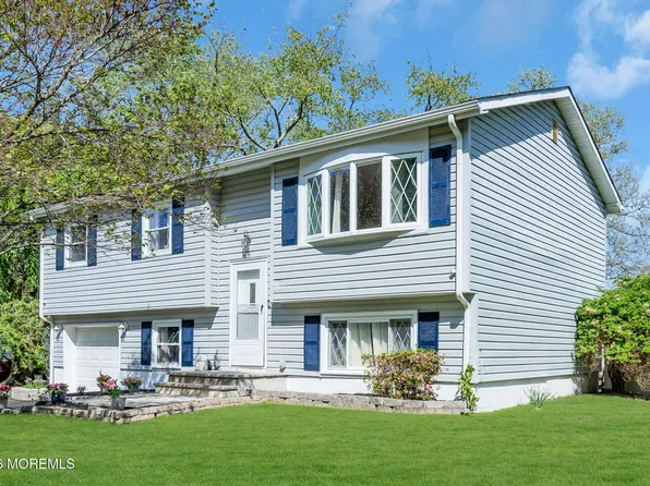 6 Tulip Court, Jackson, NJ 08527