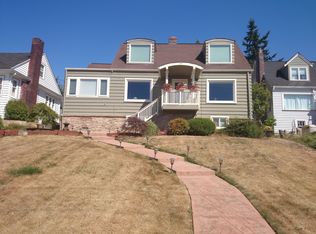 5450 48th Ave SW, Seattle, WA 98136