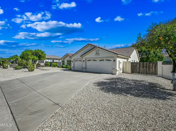 4463 E Downing Cir, Mesa, AZ 85205