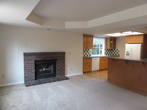 4th image of 6804 147th Ct NE
