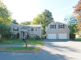 1 Hills Rd, Middleton, MA 01949