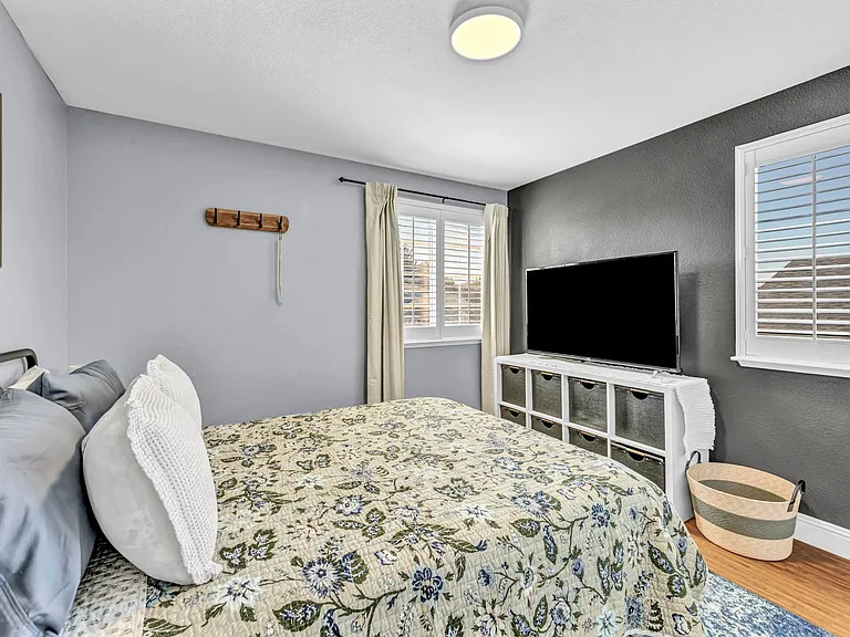 5045 Pradera St — Photo 49