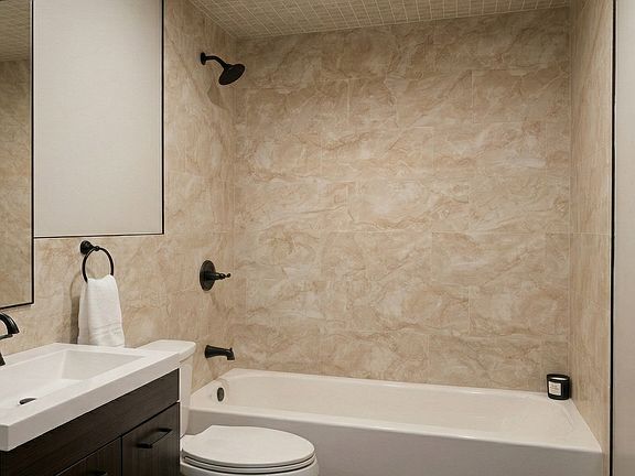 2nd image of 312 2nd St #0