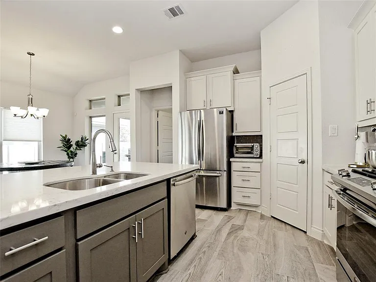 3708 Mercer Rd — Photo 8