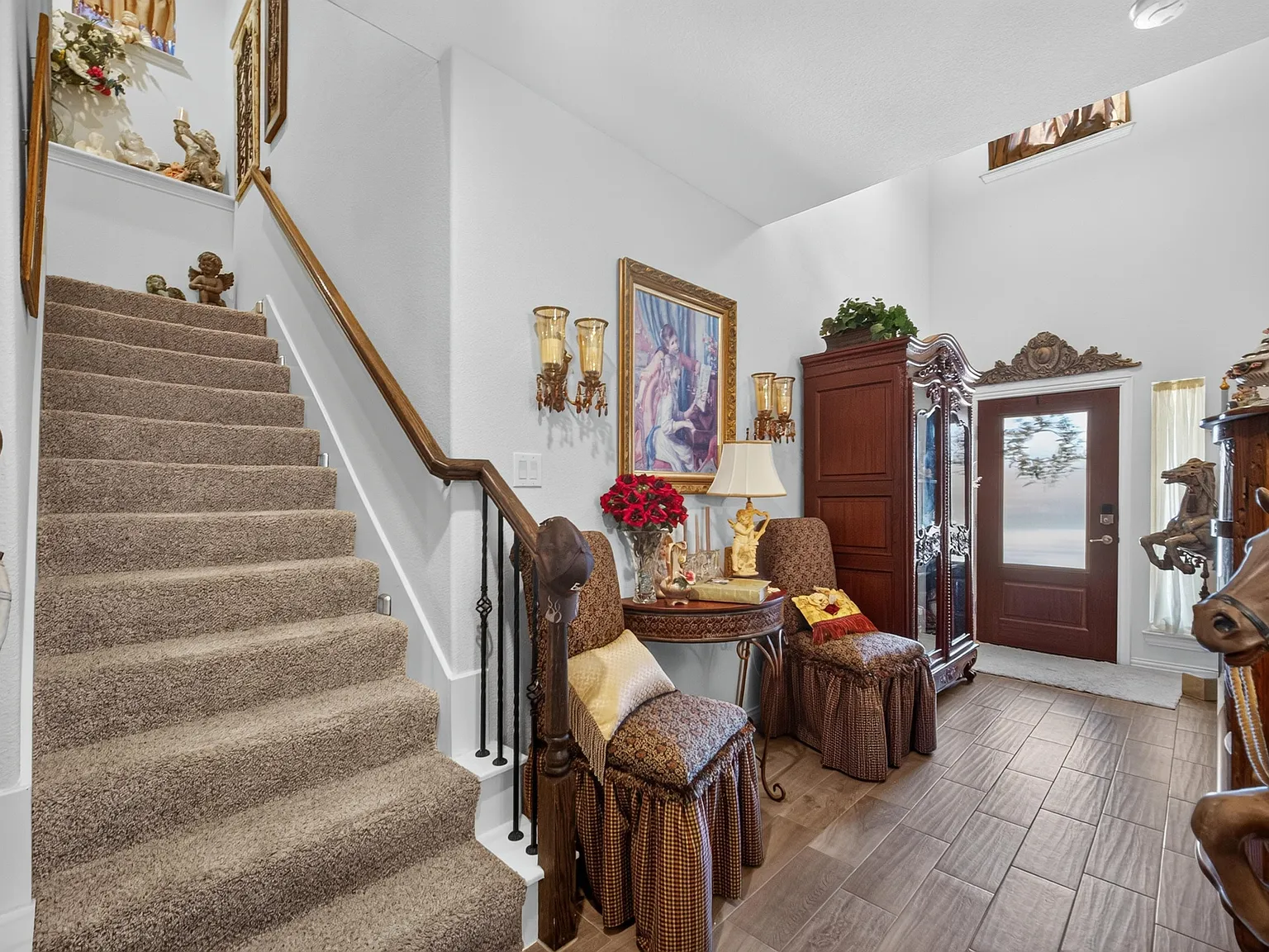 4 bed, 3168 sqft, $3,000 — Photo 4