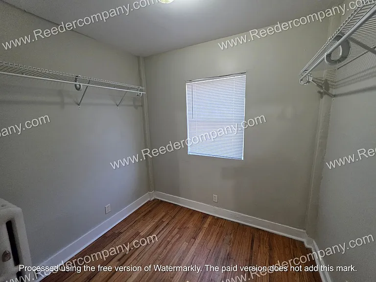 3615 Grand Blvd. — Photo 10