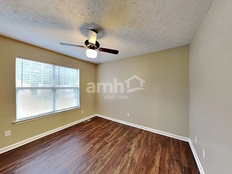 3626 Clubside Walk NW — Photo 15