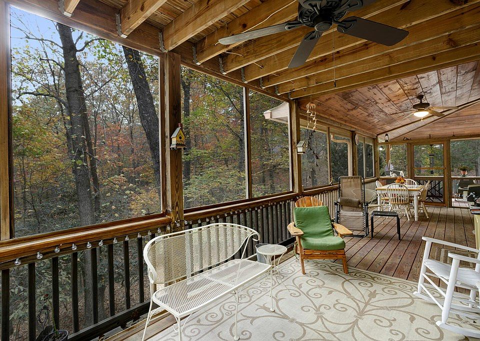 13th image of 58 Morley Dr