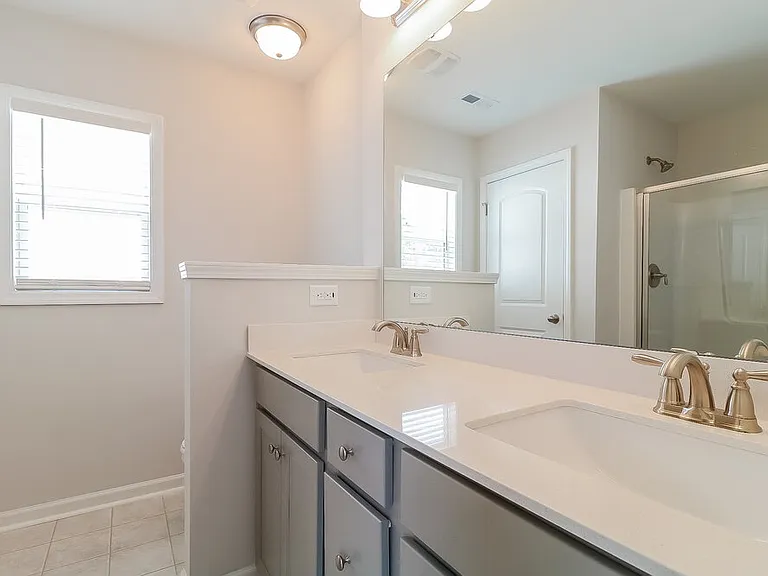 44 Rosemary St — Photo 12
