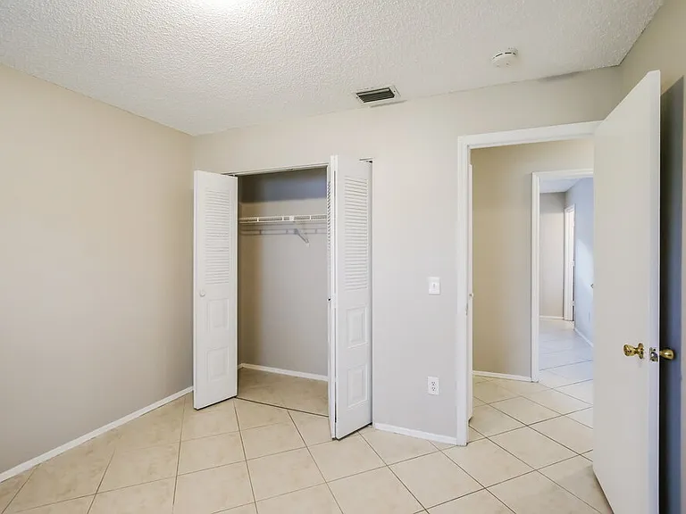 2913 SE Ironton Ave — Photo 12