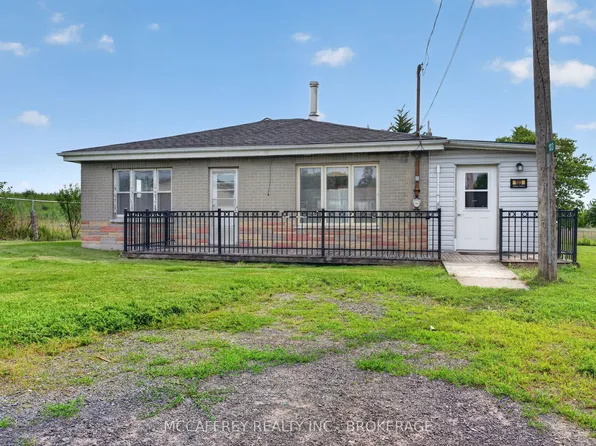 103 County Road 4 Rd, Loyalist, ON K0H 1G0