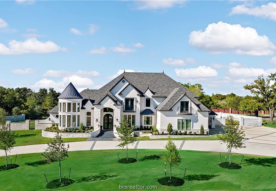 1st image of 7163 Riverstone Dr