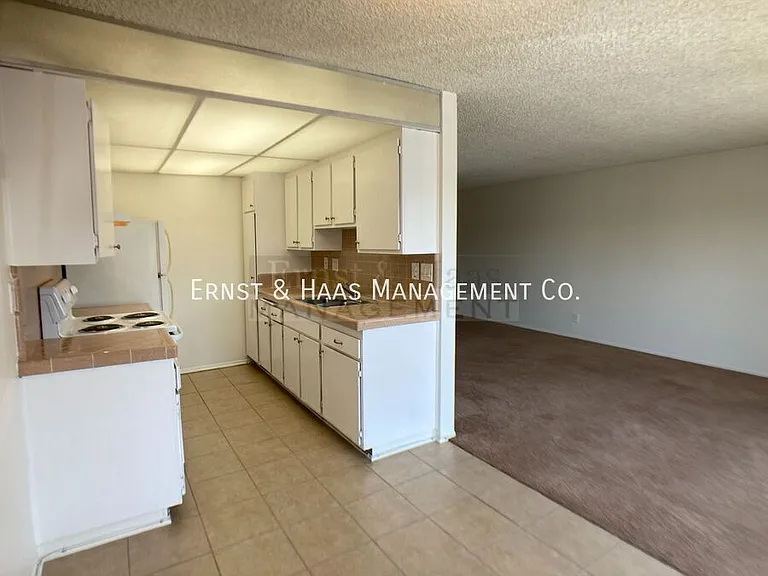 4595 California Ave #209 — Photo 9