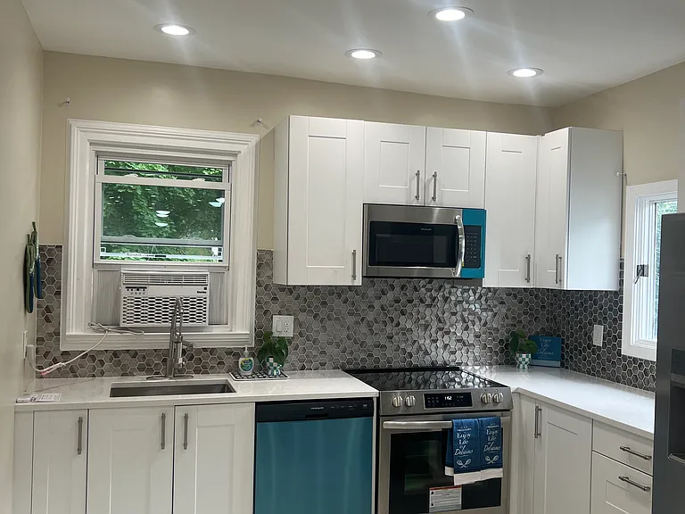 488 Prospect Ave #2 — Photo 9