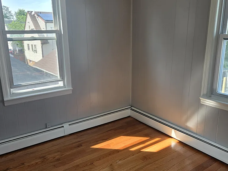 123 Liberty Ave — Photo 6