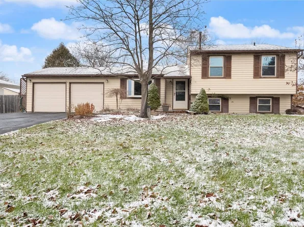 6066 Chetwind Dr, Cicero, NY 13039