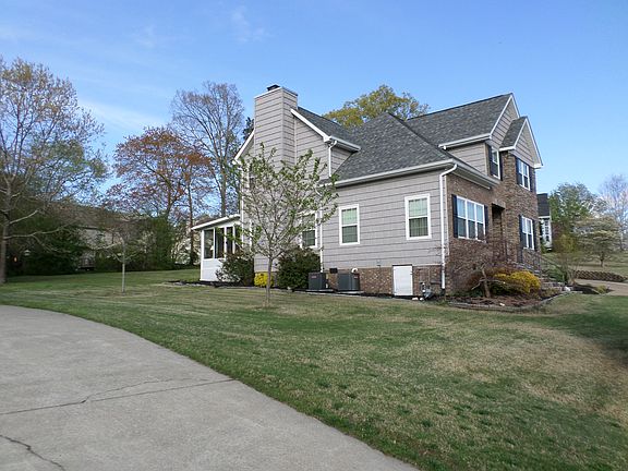 3rd image of 2129 College Park Ln