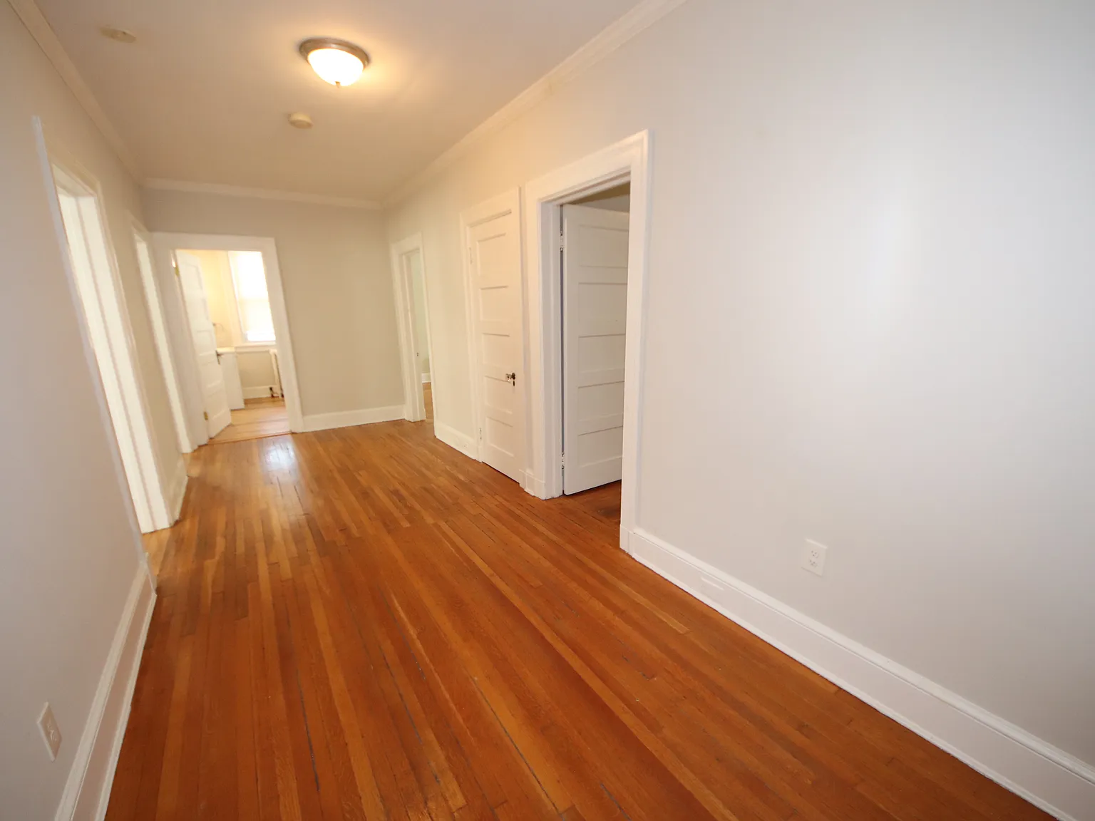 2 bed, $1,800 — Photo 4