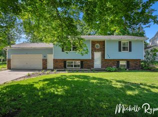 120 E 38th St, Holland, MI 49423