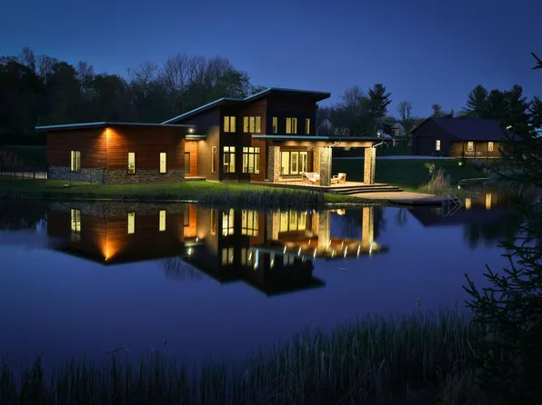 1693 S Galena Rd, Galena, OH 43021