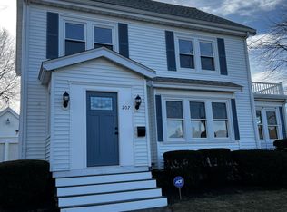 207 1st St, Melrose, MA 02176