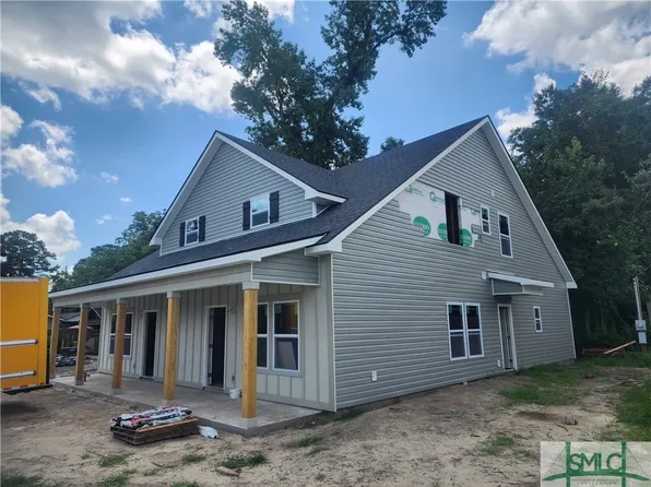 37 Travis Street, Savannah, GA 31406