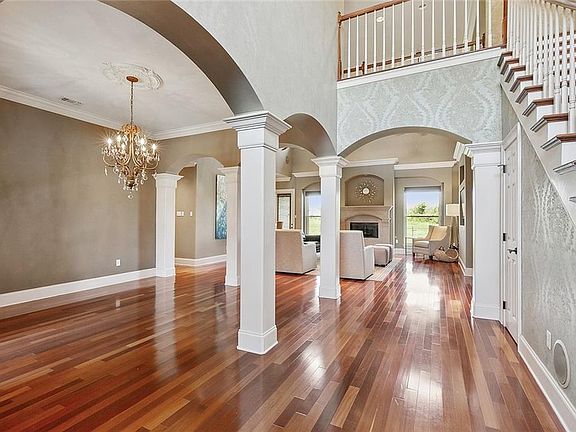 4th image of 5101 Easterlyn Cir
