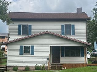 858 Rawley Ave, Morgantown, WV 26505