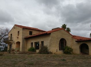 11372 Skyline Dr, Santa Ana, CA 92705