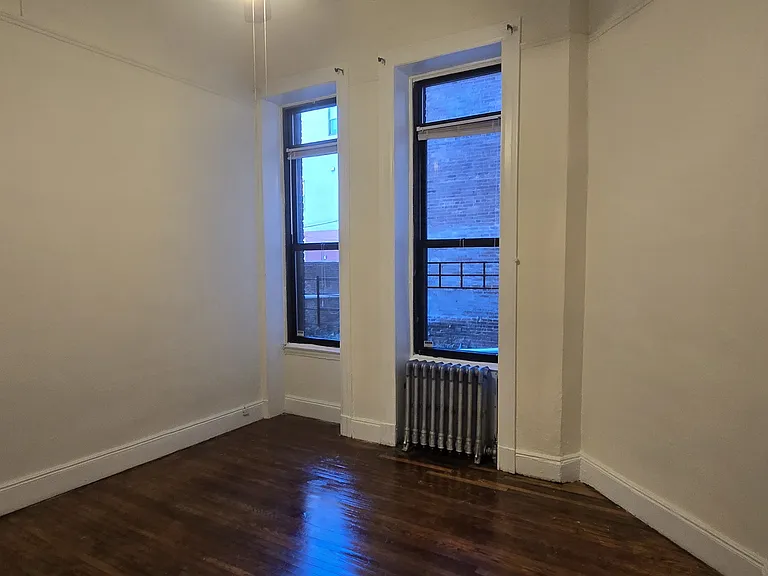 The Preston Apartments — Photo 9