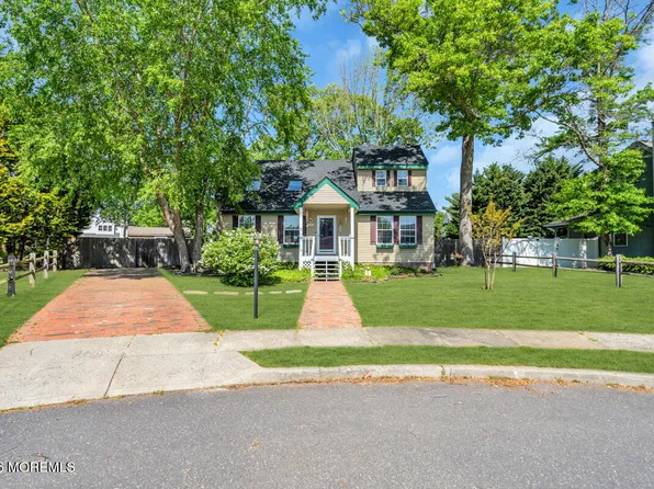 352 Cedar Drive, Manahawkin, NJ 08050