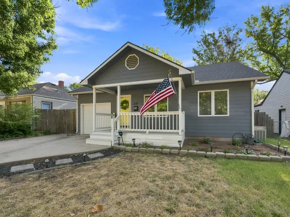 630 N Parkwood Ln, Wichita, KS 67208