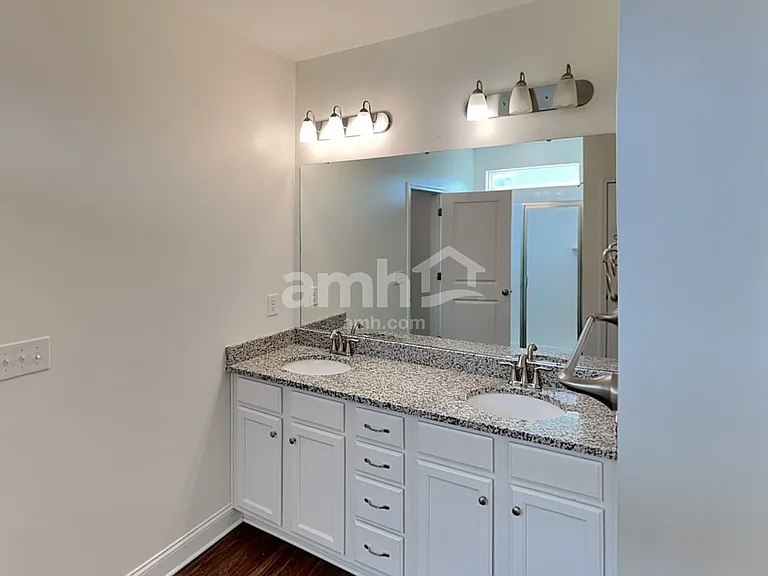 6177 Rosemore Ln — Photo 9