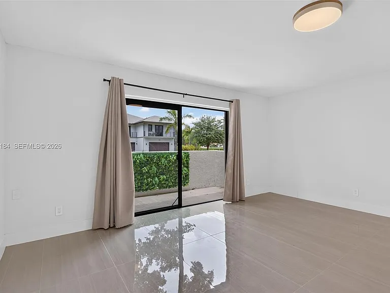 2878 Coral Springs Dr #2878 — Photo 16