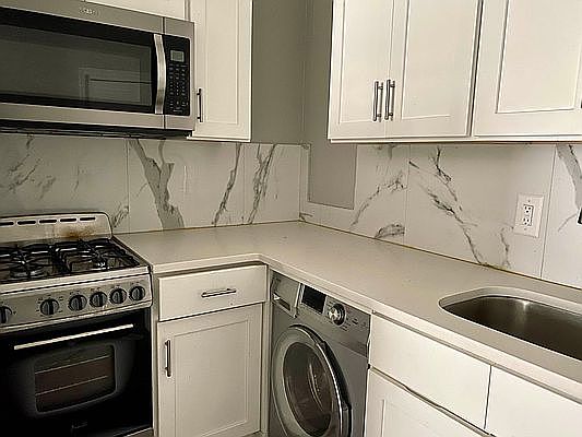 1st image of 154 E 106th St APT 4D