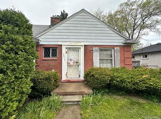 18819 Moross Rd, Detroit, MI 48224