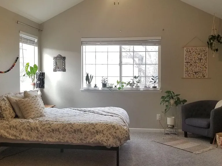 1627 Foxhall Ct — Photo 18