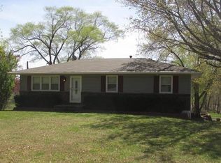 16219 NE 184th St, Holt, MO 64048