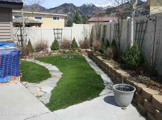 837 Buckboard Dr, Thayne, WY 83127