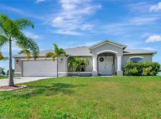 1730 NE 35th St, Cape Coral, FL 33909