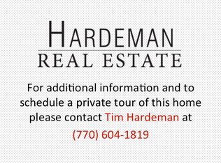 955 Buckhorn E, Sandy Springs, GA 30350