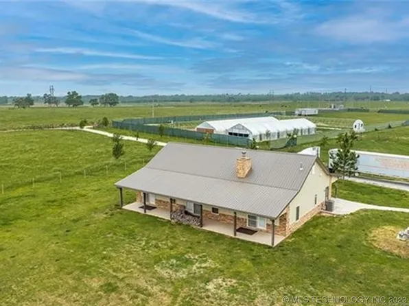 31120 S 650th Rd, Grove, OK 74344