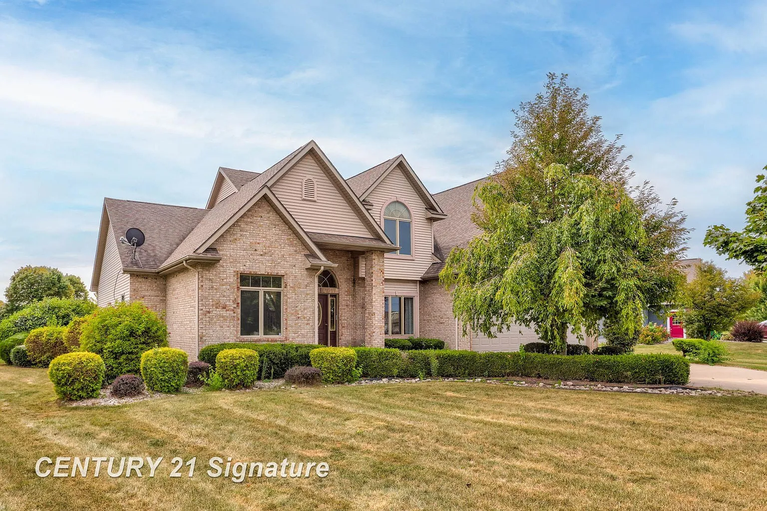 2430 Copper Creek Dr photo 1