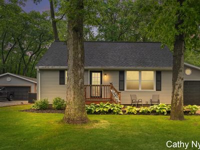 14870 Sharon Ave, Grand Haven, MI, 49417