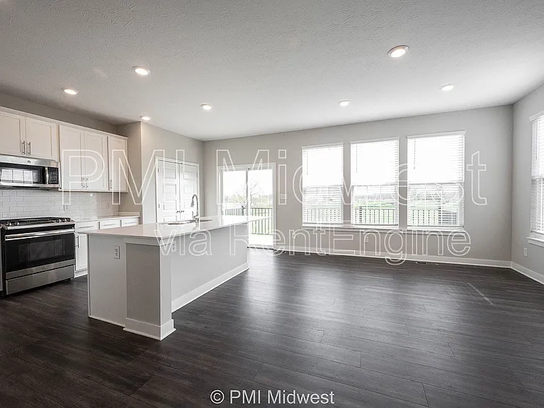 7278 Zanesville Rd — Photo 15
