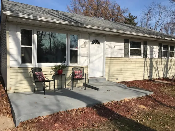 10839 Mallory Dr, Saint Louis, MO 63123