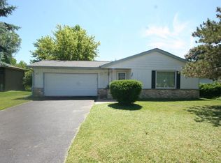 681 E Lincoln Ave, Hartford, WI 53027